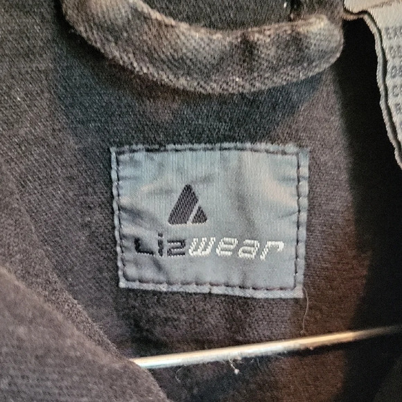 Chic Black Jean Jacket with Pearl Accents - Picture 2 of 6